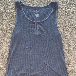 Gray tank top